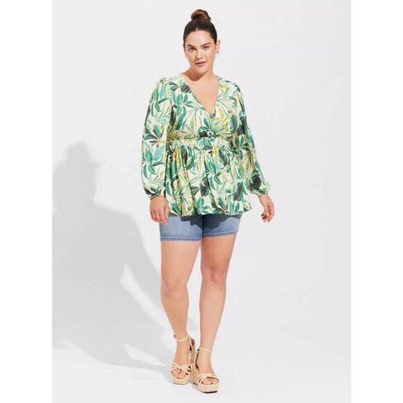 Torrid Textured Knit Surplice Puff Sleeve Babydoll Top Green Tropical Womens 5X - Picture 3 of 15